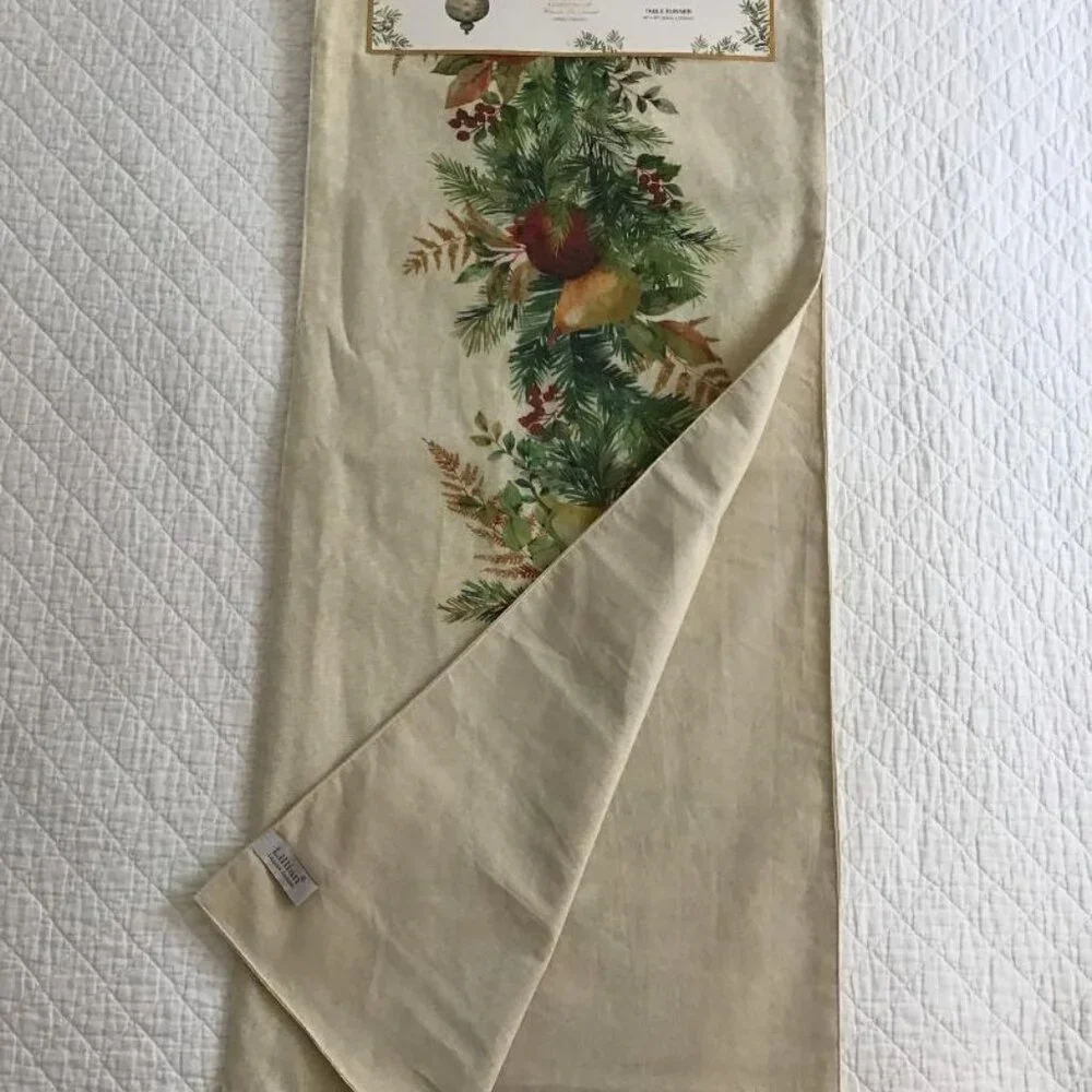 TABLE RUNNER French Farmhouse Lillian August 16